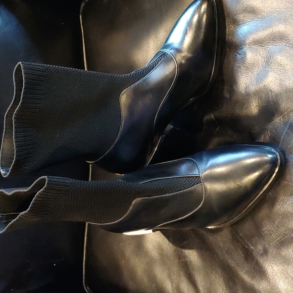 Universal Standard Porto Ankle Boots Size 6 - Picture 4 of 5